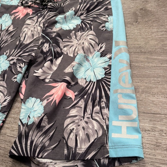 Hurley Board Shorts 32 Mens Blue Floral Swim Trunks Surfing Surfer Palm Hawaiian - Picture 2 of 9